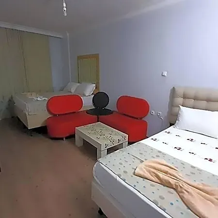 Hotel Gvar Old Town 3*