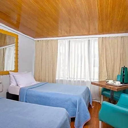 Gvar Old Town 3*
