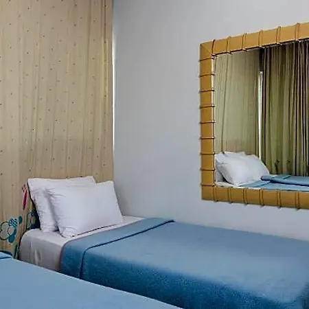 Hotel Gvar Old Town 3*